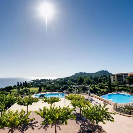 Le Village De Cap Esterel - Maeva - 2 Pieces 4 Personnes Climatise Avec Terrasse - Prestige - Super Mae-6093 Saint-Raphaël