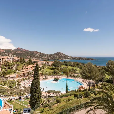 Le Village De Cap Esterel - Maeva - 2 Pieces 4 Personnes Climatise Avec Terrasse - Prestige - Super Mae-6093 Lägenhet